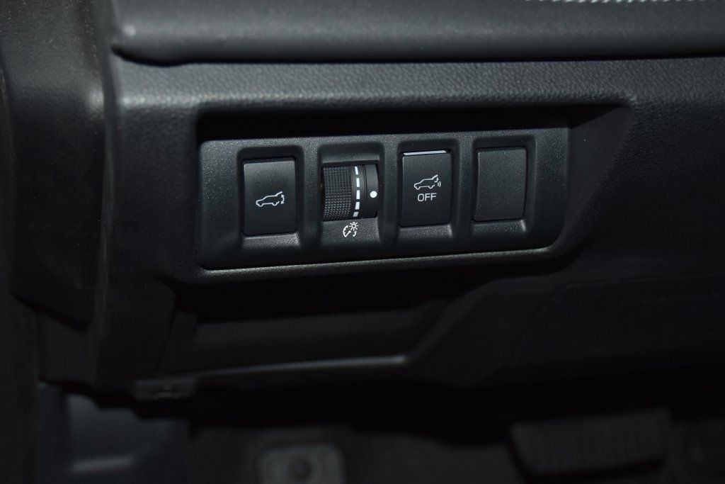Used 2021 Subaru Outback Limited w/ Popular Package #2 AWD/4WD image 11