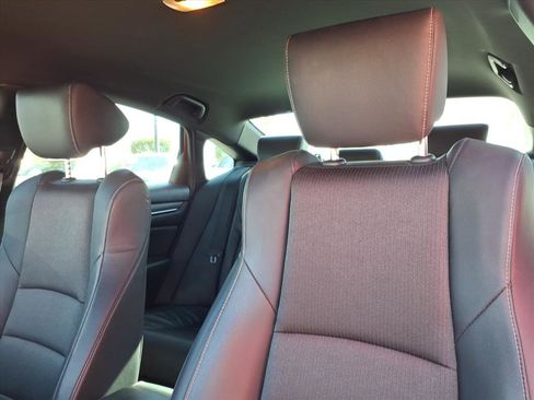 Used 2018 Honda Accord Sport image 11