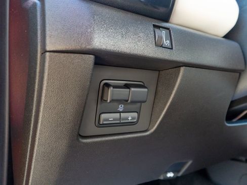 Used 2023 GMC Canyon AT4X image 20