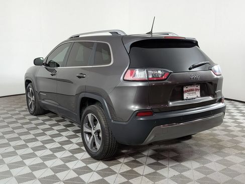 Used 2019 Jeep Cherokee Limited FWD image 5