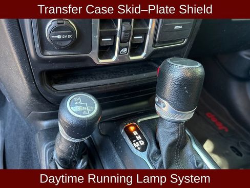 Used 2021 Jeep Gladiator Sport AWD/4WD image 11