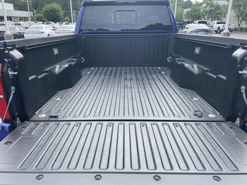 Used 2024 Toyota Tacoma SR5 w/ SR5 Upgrade Package RWD image 10