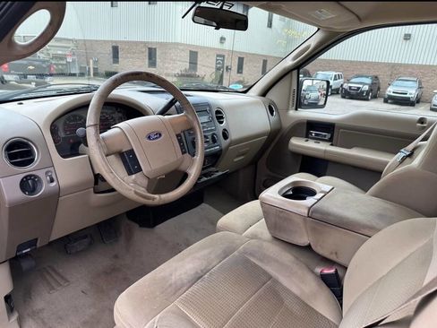 Used 2007 Ford F150 XLT image 11