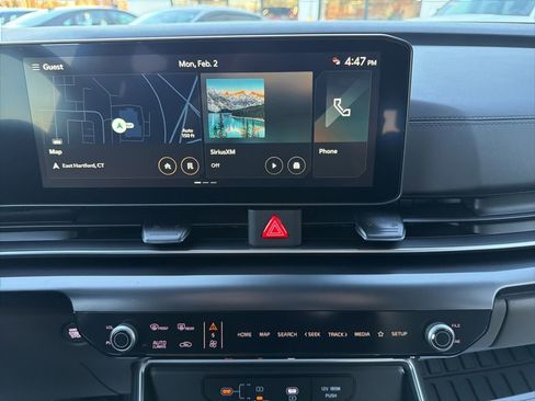 New 2026 Kia Carnival LX FWD image 31
