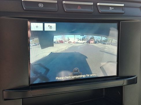 Used 2023 Ford F550 XL image 17