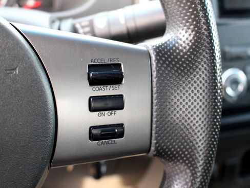 Used 2009 Nissan Frontier SE w/ SE Value Truck Pkg image 18