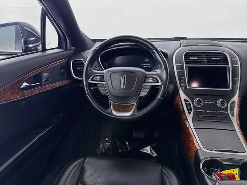 Used 2020 Lincoln Nautilus Reserve w/ Monochromatic Package AWD/4WD image 24