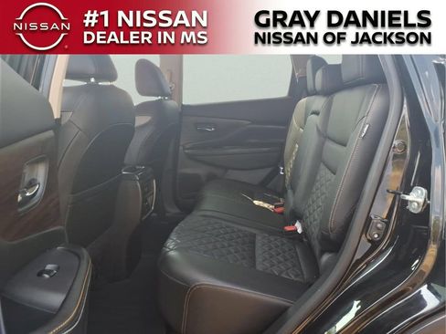 Used 2023 Nissan Murano Platinum w/ Cargo Package FWD image 25