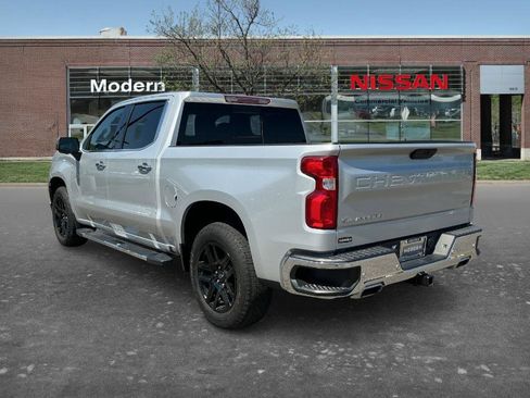 Used 2021 Chevrolet Silverado 1500 LTZ w/ Z71 Off-Road Package AWD/4WD image 2