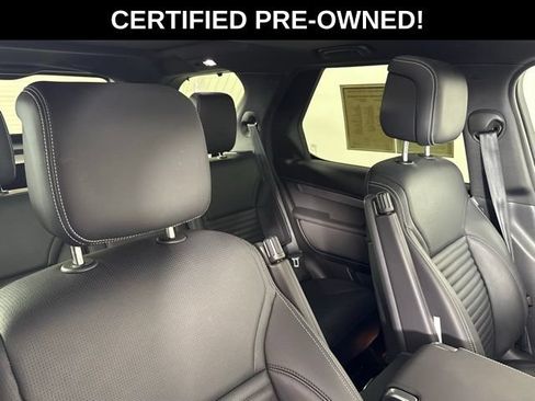 Certified 2025 Land Rover Discovery Dynamic SE AWD/4WD image 28