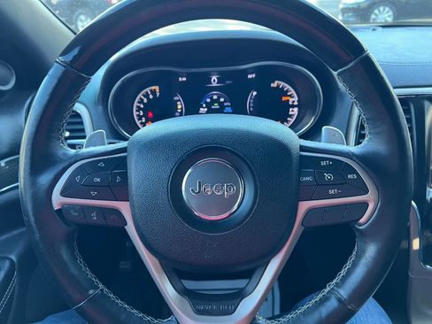 Used 2015 Jeep Grand Cherokee Overland AWD/4WD image 24