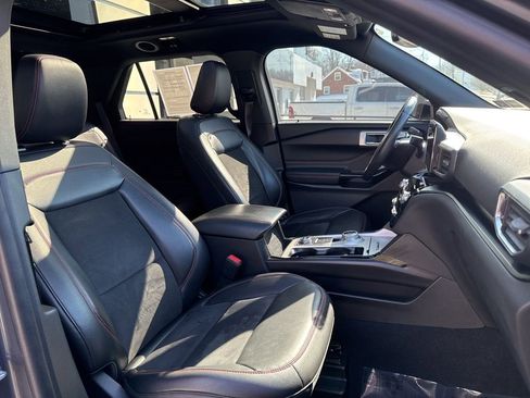 Used 2022 Ford Explorer ST-Line image 30