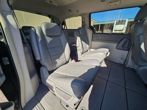 Used 2008 Dodge Grand Caravan SXT image 28