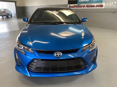 Used 2014 Scion tC FWD image 2