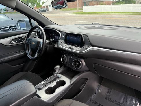 Used 2020 Chevrolet Blazer LT AWD/4WD image 11