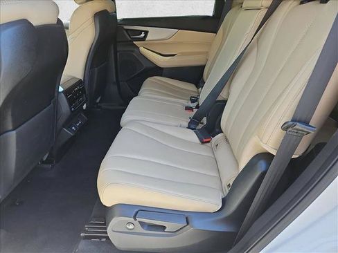 Used 2022 Acura MDX SH-AWD w/ Technology Package image 18