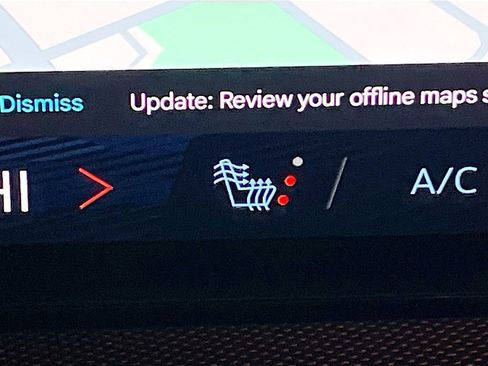 Used 2024 Chevrolet Traverse Z71 w/ Enhanced Driving Package image 21