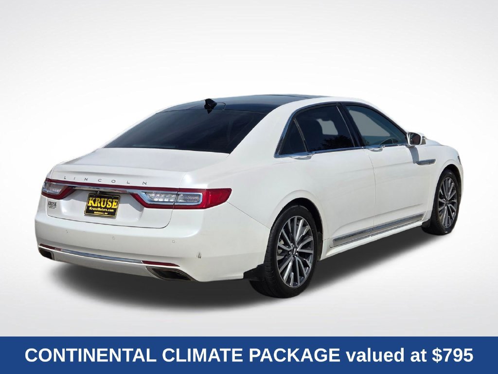Used 2019 Lincoln Continental Select w/ Continental Climate Package AWD/4WD image 3