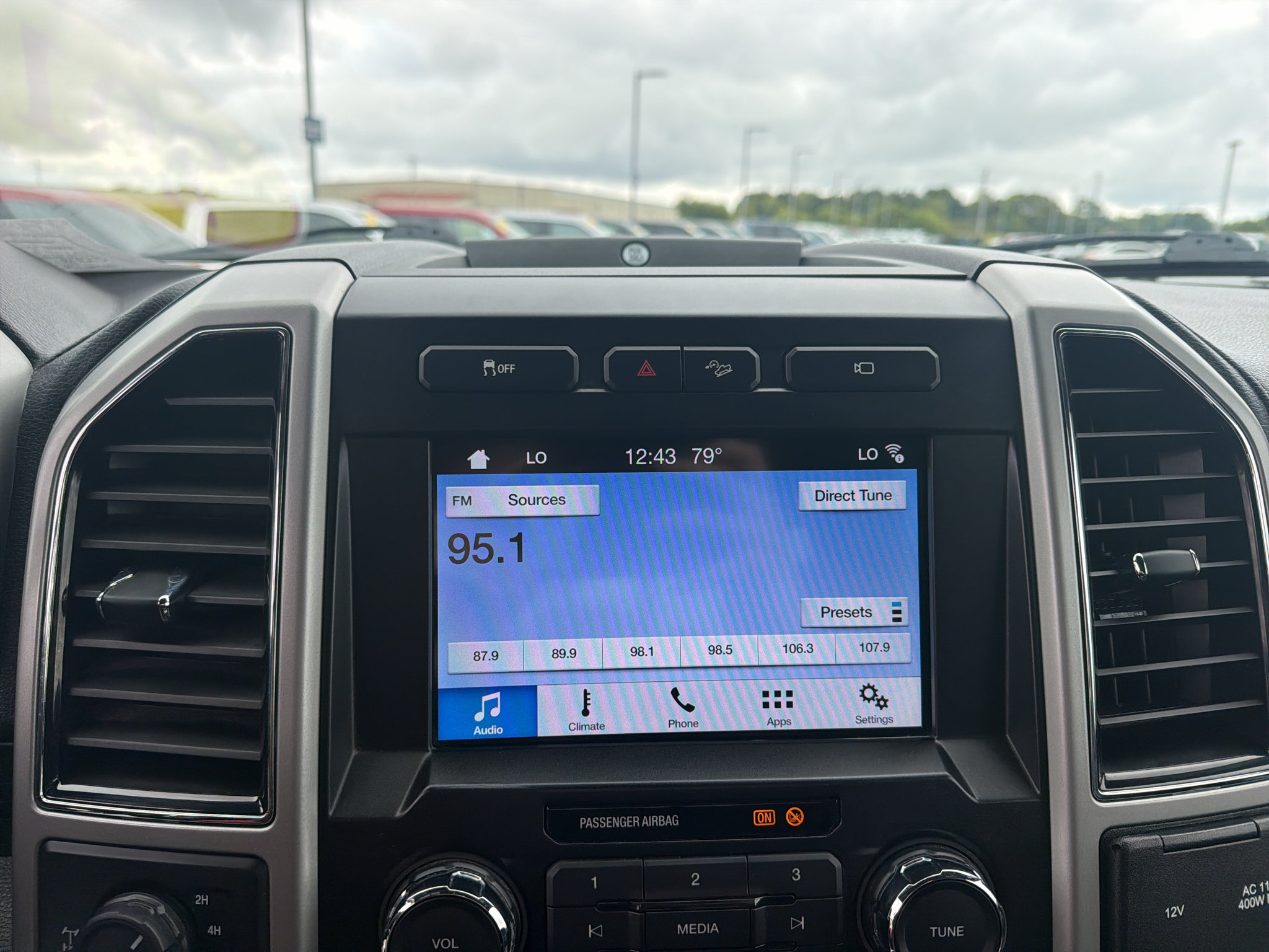 Used 2019 Ford F250 Lariat AWD/4WD image 14