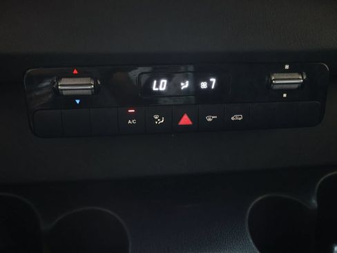 Used 2019 Mercedes-Benz Sprinter 144 image 20