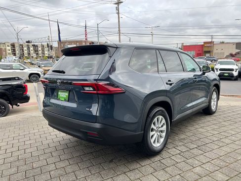 New 2026 Toyota Grand Highlander AWD image 5