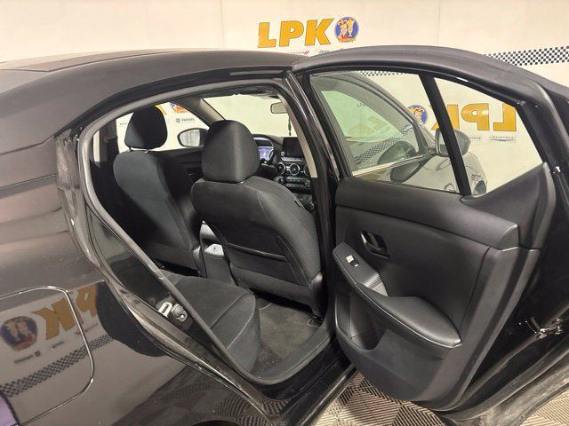 Used 2025 Nissan Sentra SV FWD image 15