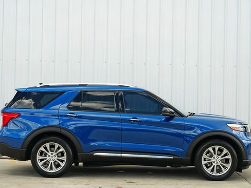 Used 2021 Ford Explorer Limited w/ Equipment Group 301A image 54