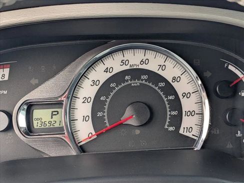 Used 2013 Toyota Sienna SE image 11