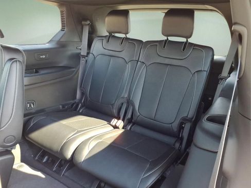 New 2026 Jeep Grand Cherokee L Limited image 7