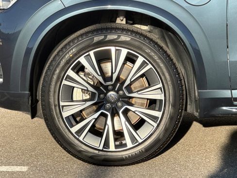 Used 2021 Volvo XC90 T8 Inscription Expression w/ Climate Package image 32