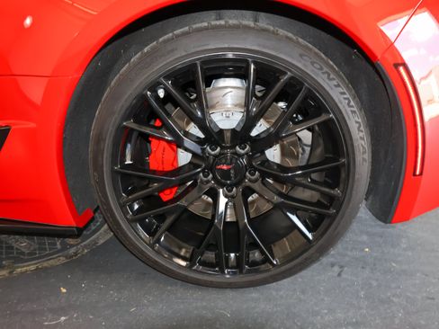 Used 2017 Chevrolet Corvette Grand Sport RWD image 33