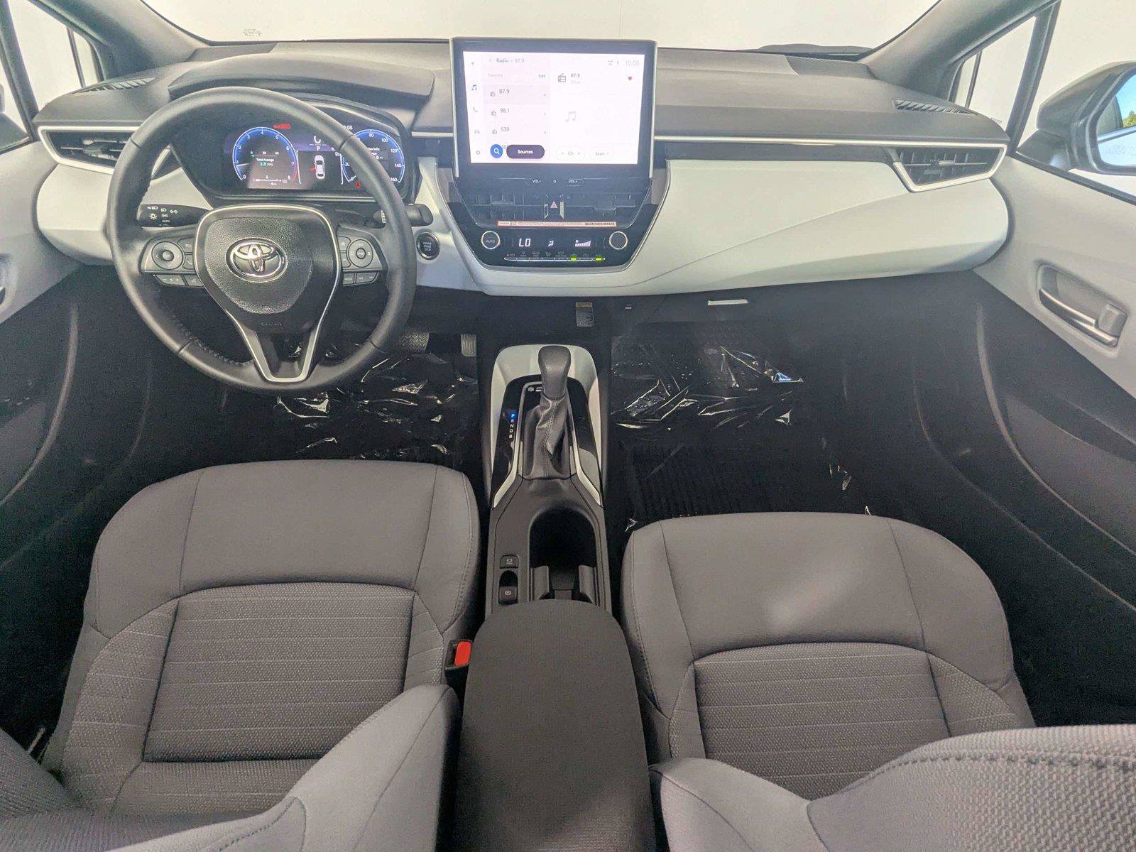 Certified 2026 Toyota Corolla SE w/ SE Package FWD image 37