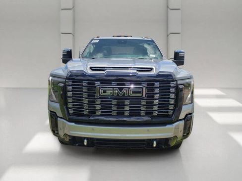 New 2026 GMC Sierra 2500 Denali Ultimate AWD/4WD image 2