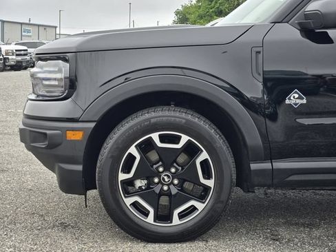 Certified 2024 Ford Bronco Sport Outer Banks w/ Tech Package AWD/4WD image 9