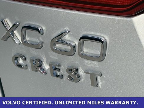 Certified 2023 Volvo XC60 B5 Plus w/ Protection Package Premier image 11