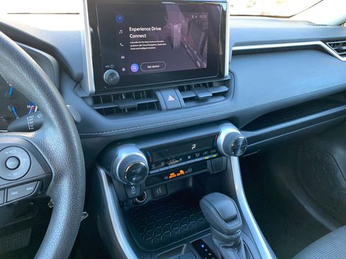 Used 2025 Toyota RAV4 LE image 18