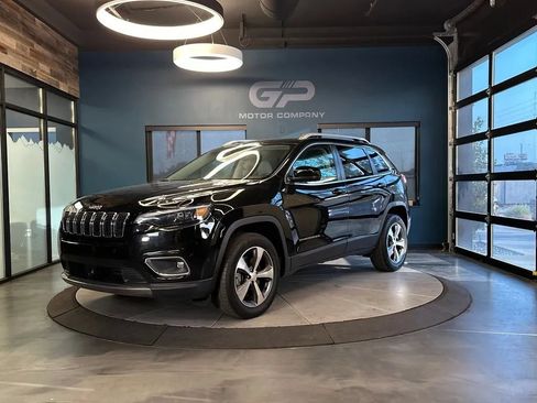 Used 2020 Jeep Cherokee Limited w/ Technology Group AWD/4WD image 7