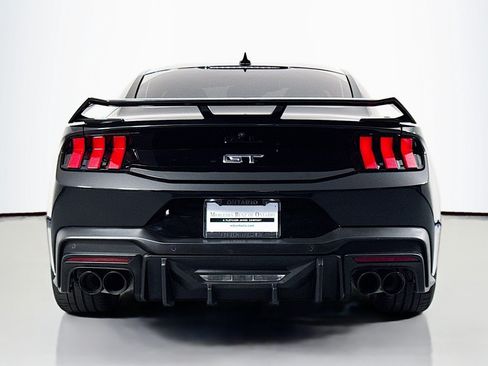 Used 2024 Ford Mustang GT Premium w/ GT Performance Package RWD image 3