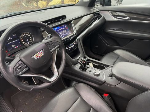 Used 2020 Cadillac XT6 Sport image 35