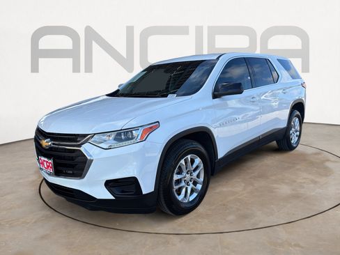 Used 2021 Chevrolet Traverse LS AWD/4WD image 7
