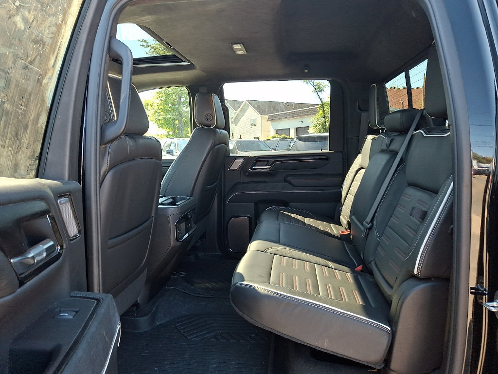 Used 2025 GMC Sierra 2500 AT4X w/ AT4X AEV Edition AWD/4WD image 10