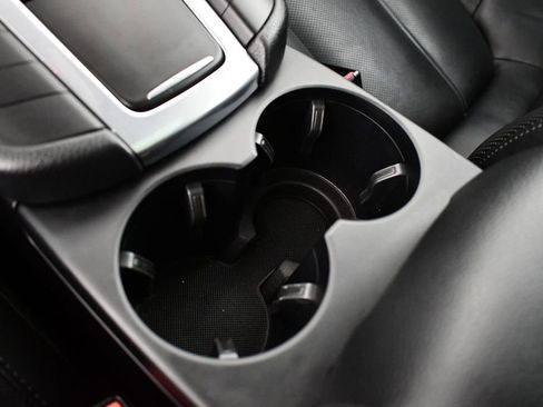 Used 2018 Porsche Macan S image 43