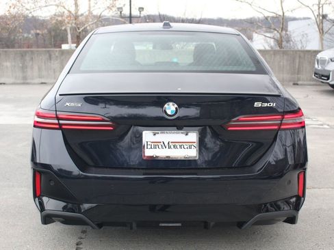 New 2026 BMW 530i xDrive w/ M Sport Package AWD/4WD image 7