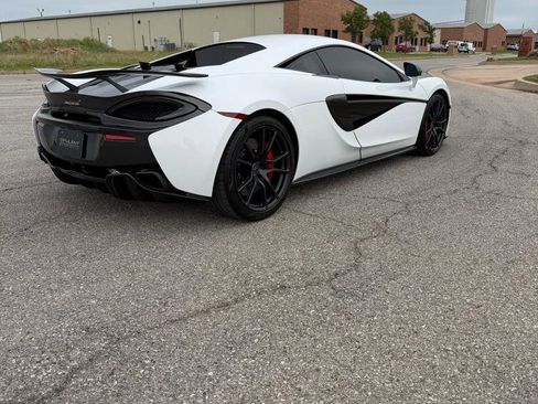 Used 2017 McLaren 570S Coupe RWD image 4