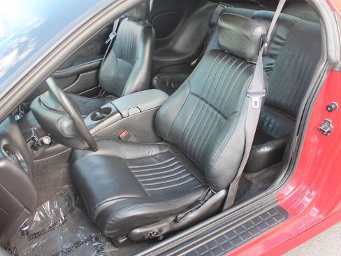 Used 2000 Pontiac Firebird Formula w/ Security Pkg RWD image 21