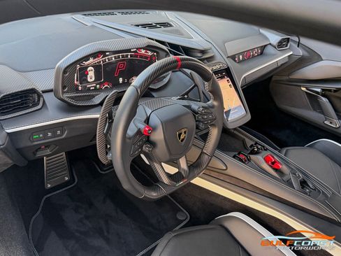 Used 2024 Lamborghini Revuelto AWD/4WD image 30