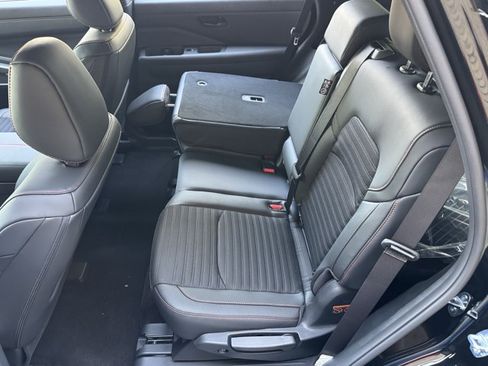 New 2026 Nissan Pathfinder Rock Creek AWD/4WD image 28
