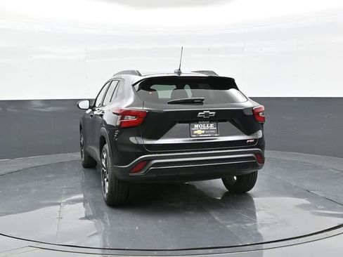 Used 2025 Chevrolet Trax RS w/ Sunroof Package image 5