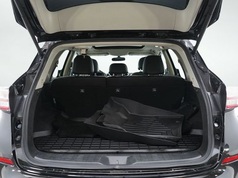 Used 2017 Nissan Murano SL image 16