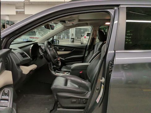 Used 2019 Subaru Ascent Limited w/ Popular Package #3 AWD/4WD image 10